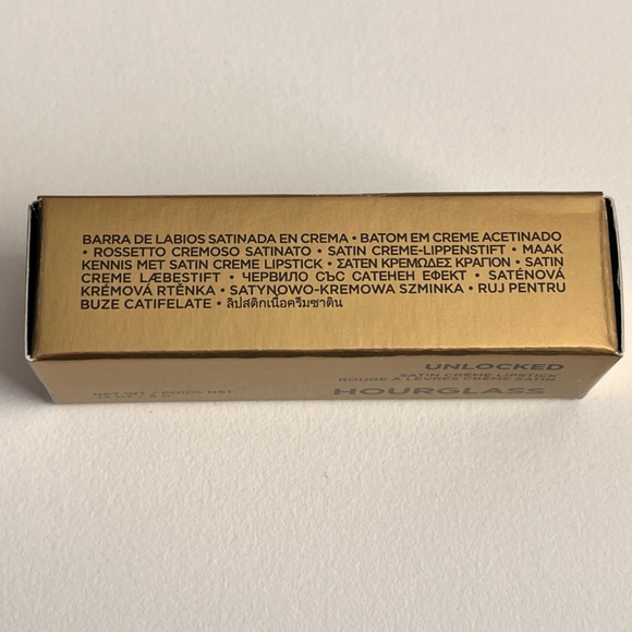 Hourglass UNLOCKED SATIN CRÈME LIPSTICK in Larch - Picture 6 of 12